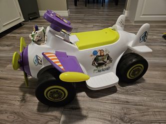 Montable eléctrico avión de buzz kiddieland toy story 4 hot sale