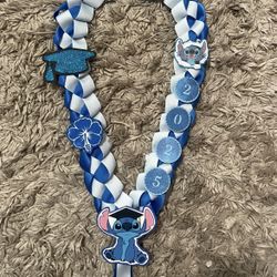Graduation leis