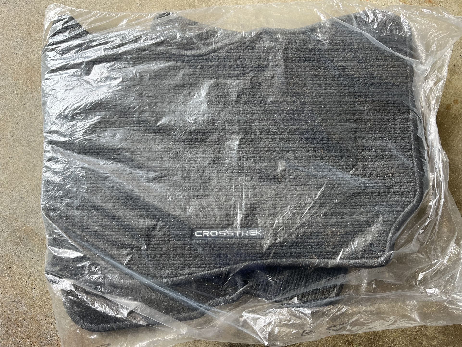 2019 Crosstrek floor mats (OEM)