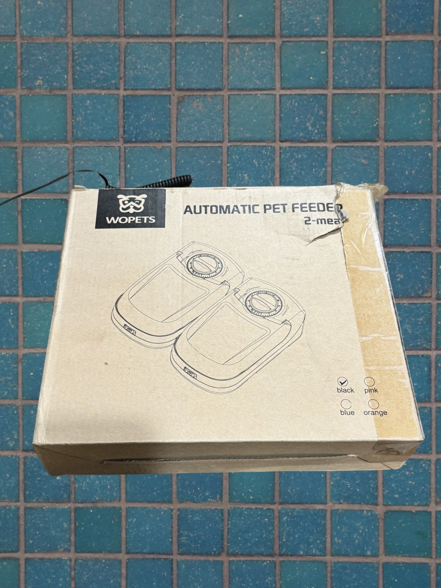 Wopets Automatic pet Feeder. Power Two Meal System (B)