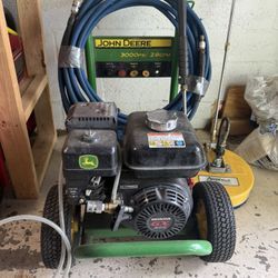 John Deere 3000psi Pressure Washer