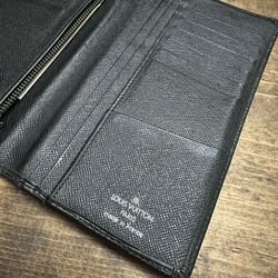 Louis Vuitton Brazza Epi Wallet 
