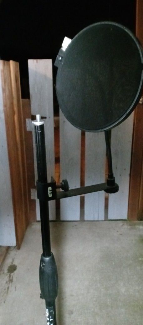 Mic stand & Popper