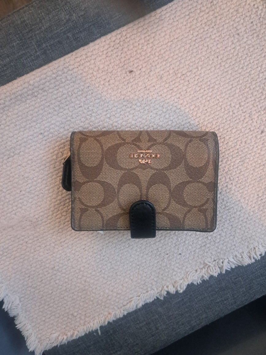 Small Authentic Coach Wallet