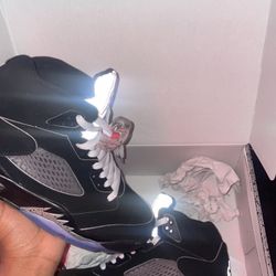 JORDAN 5 METALLIC 2025