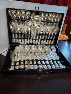 Vintage WM Rogers & Son Silverplate Flatware Set - 51 Pc - Sealed/New