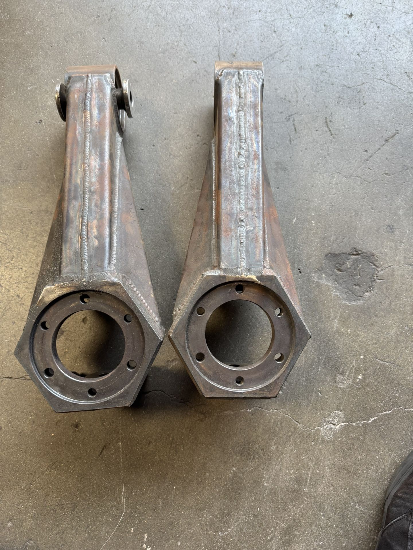 Long Travel Truck Spindles