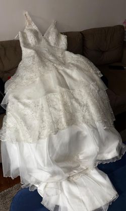 Wedding dress