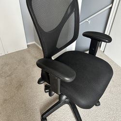 Black Office chair 