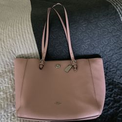  Coach  LAPTOP TOTE IN CROSSGRAIN LEATHER with matching wristlet