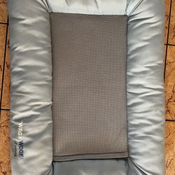 Dog Bed With Cooling Mat