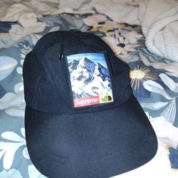 Supreme X North Face FW 17 Mountain Hat