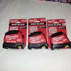 Milwaukee Tape Measure 35ft, 30ft, And A25ft Wide Blade And Magnetic 🧲