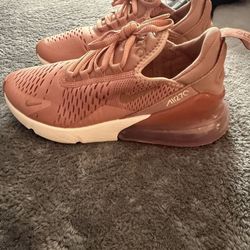 Nike Airmax 270 Pink Size 6.5 