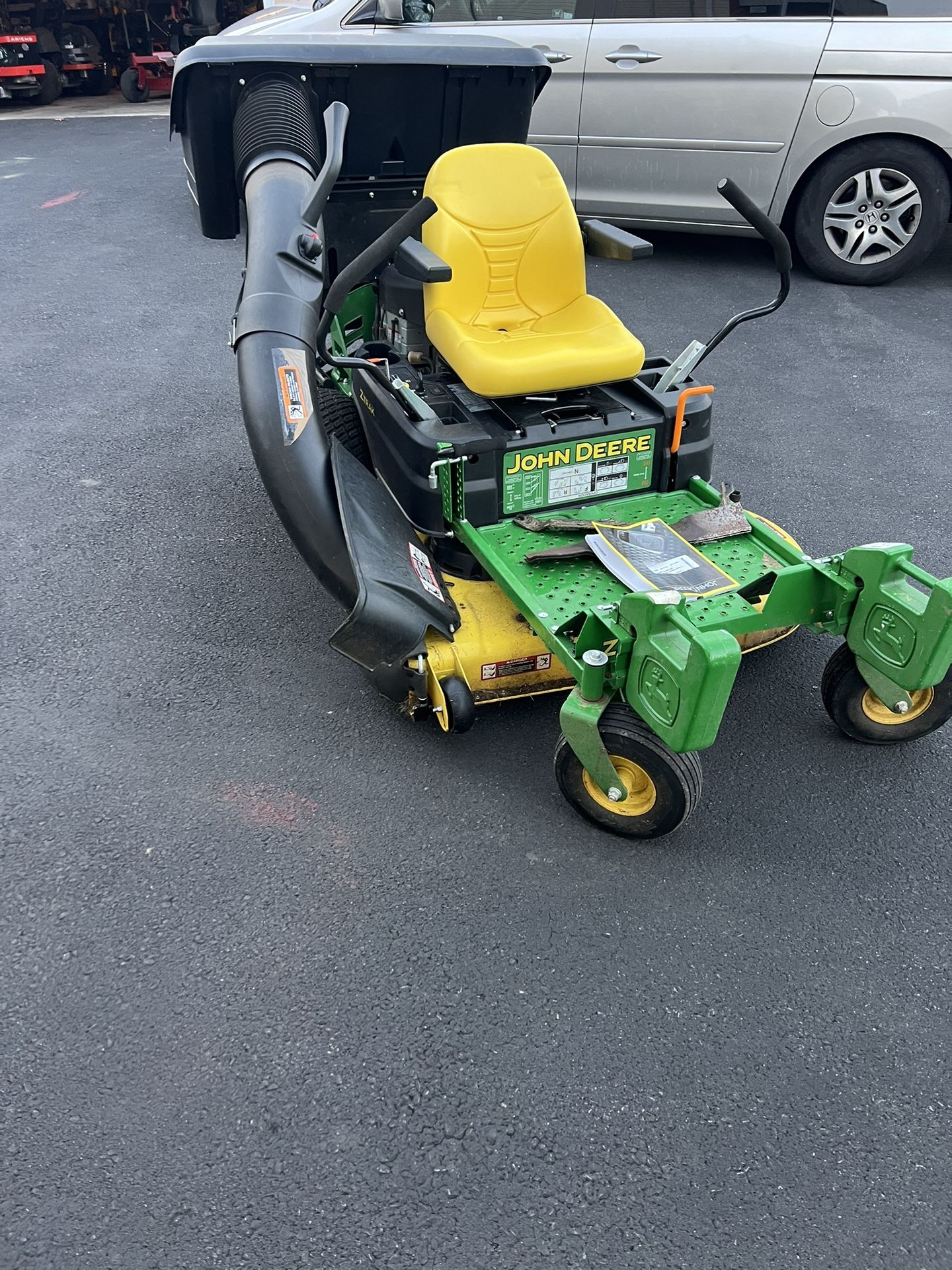 John Deere Z345M 42 in. 22 HP Gas Dual Hydrostatic Zero Turn Riding Mower for Sale in East Bangor PA OfferUp