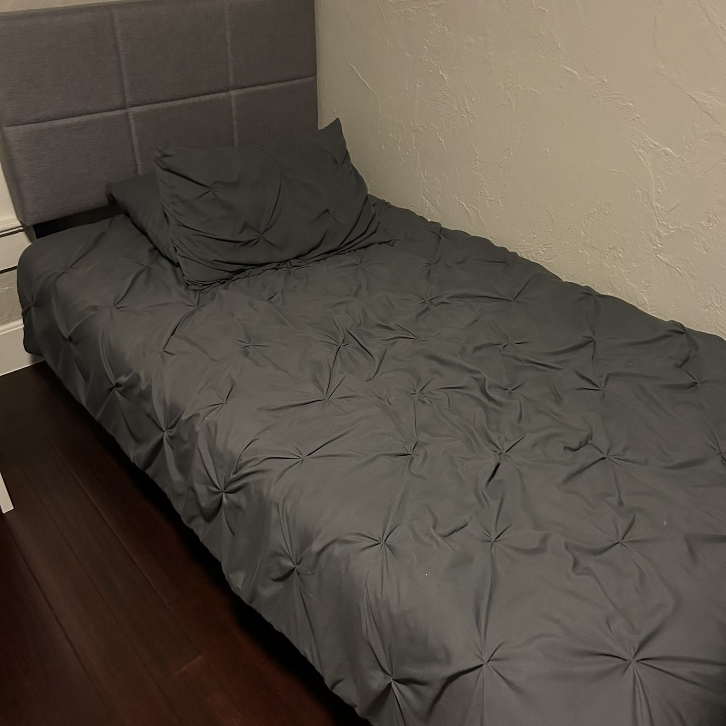 Twin Bed And Mattress