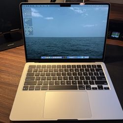M4 MacBook Air 13 - 24GB RAM / 512GB Storage