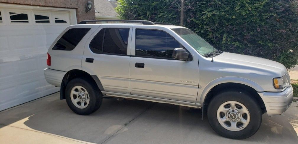 2003 Isuzu Rodeo 3.2L V6- $1,000 Or Salvage and/or Parts