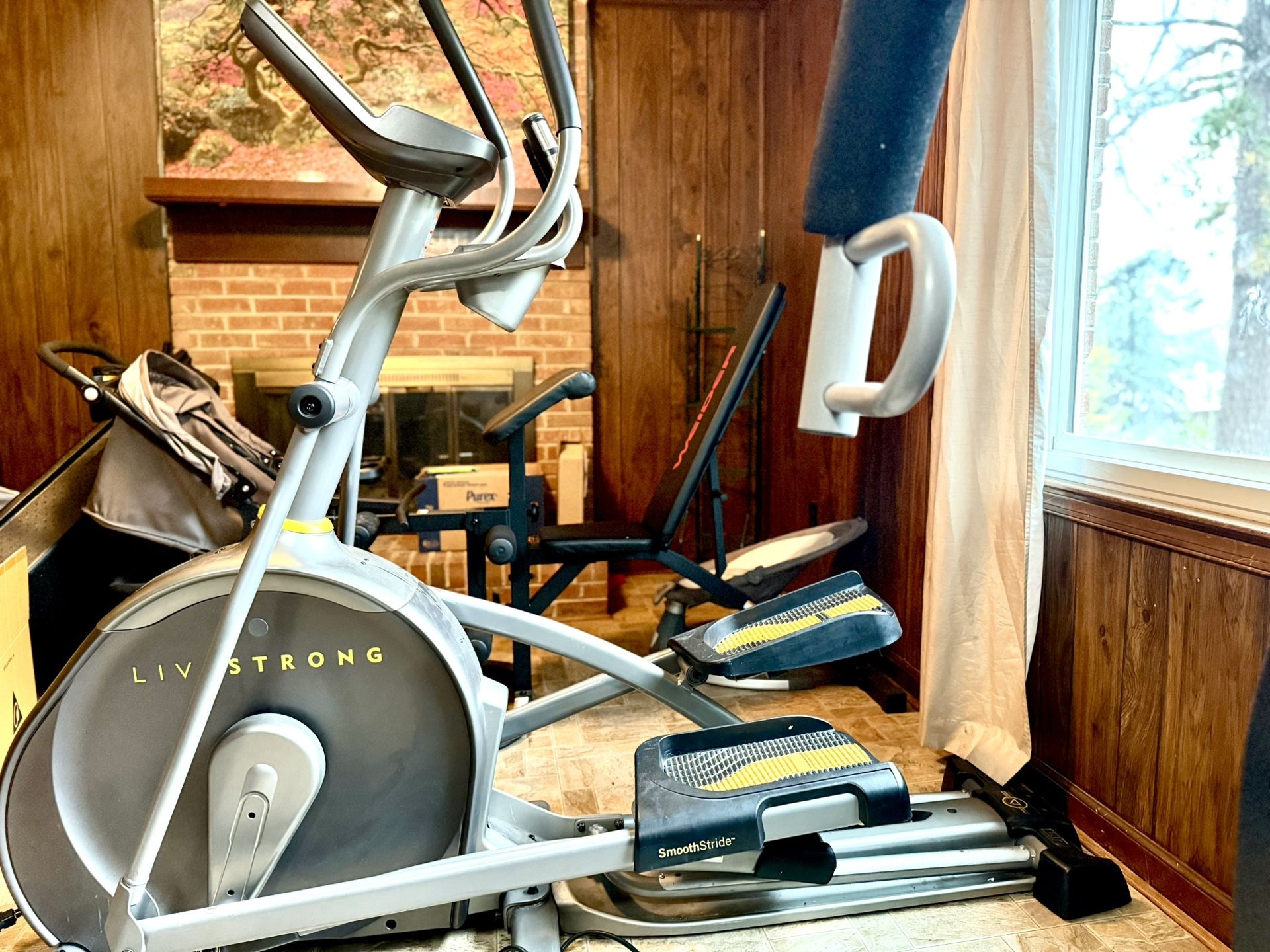 Live Strong LS 10.0 E Elliptical