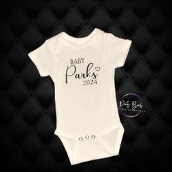 Pregnancy announcement Onesie