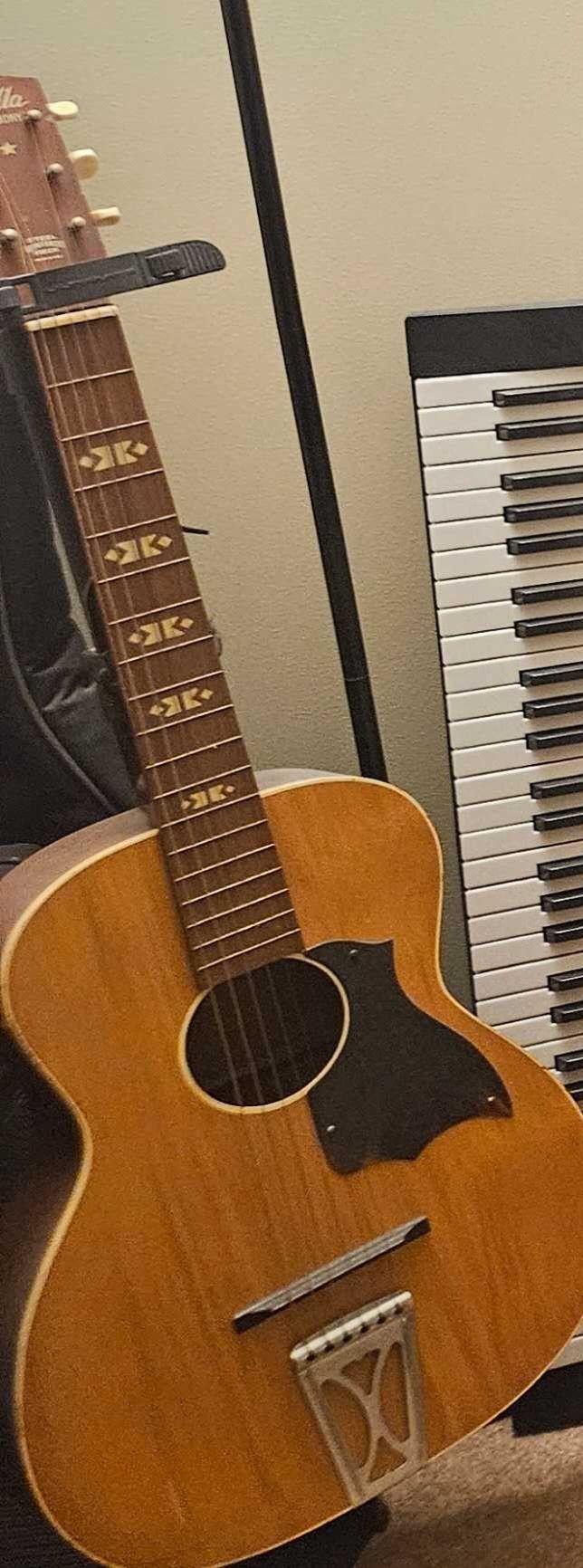 Vintage Stella Hamony Guitar