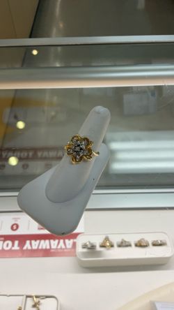 Ring 14k, W Diamonds, 5.3grms