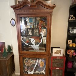 Wood/Glass Display Hutch
