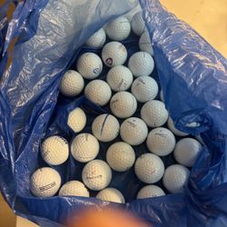 Fresh Titlest Pro v1 And AVX Golf Balls