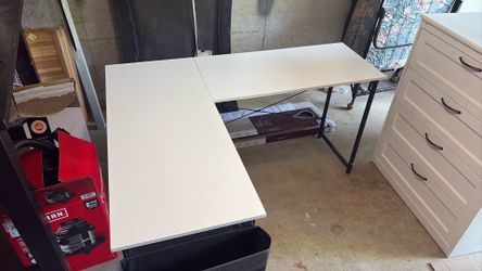 Desk