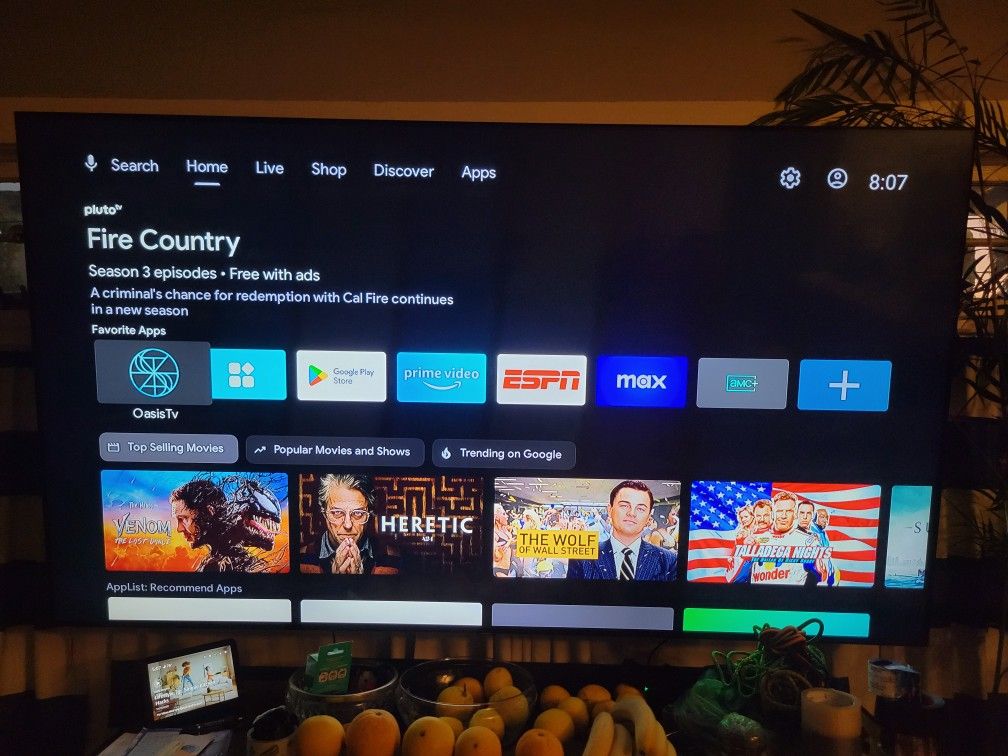 85"  SAMSUNG SMART TV ..Low ball  offers will be ignored.