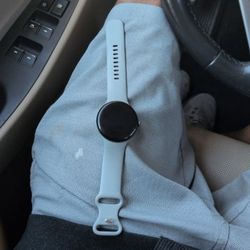 (Google Pixel Watch 3 (45mm) - Unlocked LTE & Wi-Fi 