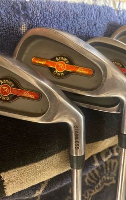 Arnold Palmer Golf Club Iron Set