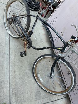 Twin Beach cruiser five speed  no low Ballers $200