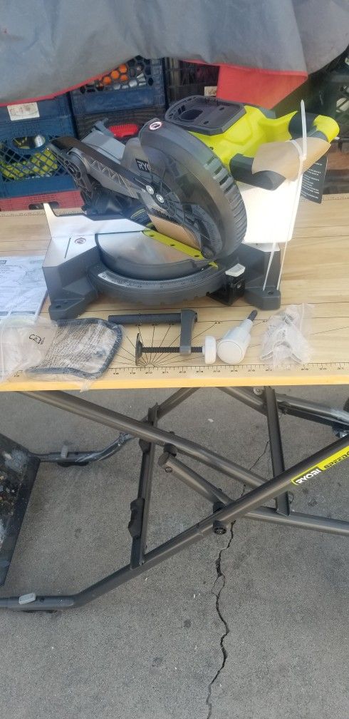 ryobi 18vol 7-1/4 miter saw (tool only)