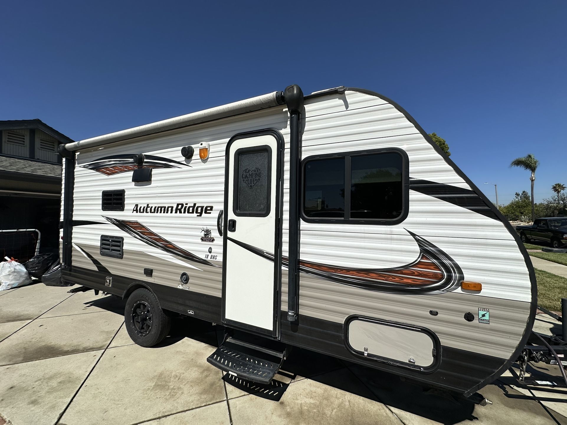 2018 Starwood Autumn Ridge 18BHS