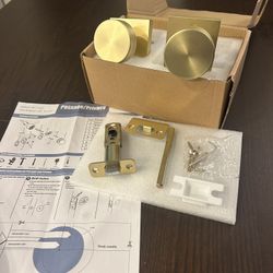 BRAND NEW Haidms Gold Door Knob Interior Privacy, Heavy Duty Square Brushed Gold Interior Door Knobs for Bedroom Bathroom, Brushed Brass Door Knob (1 