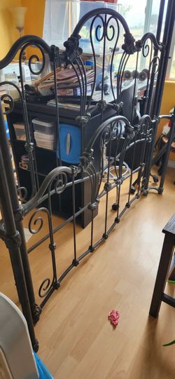 Bed frame