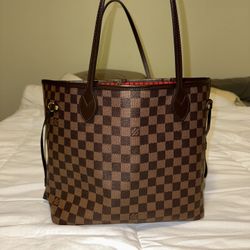 Louis Vuitton Neverfull MM