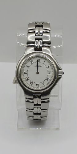 Movado 35mm Stainless Swiss Quartz Date Watch Classic Roman Dial