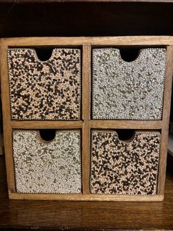 Solid wood table top jewlery/ storage chest with four beaded draws