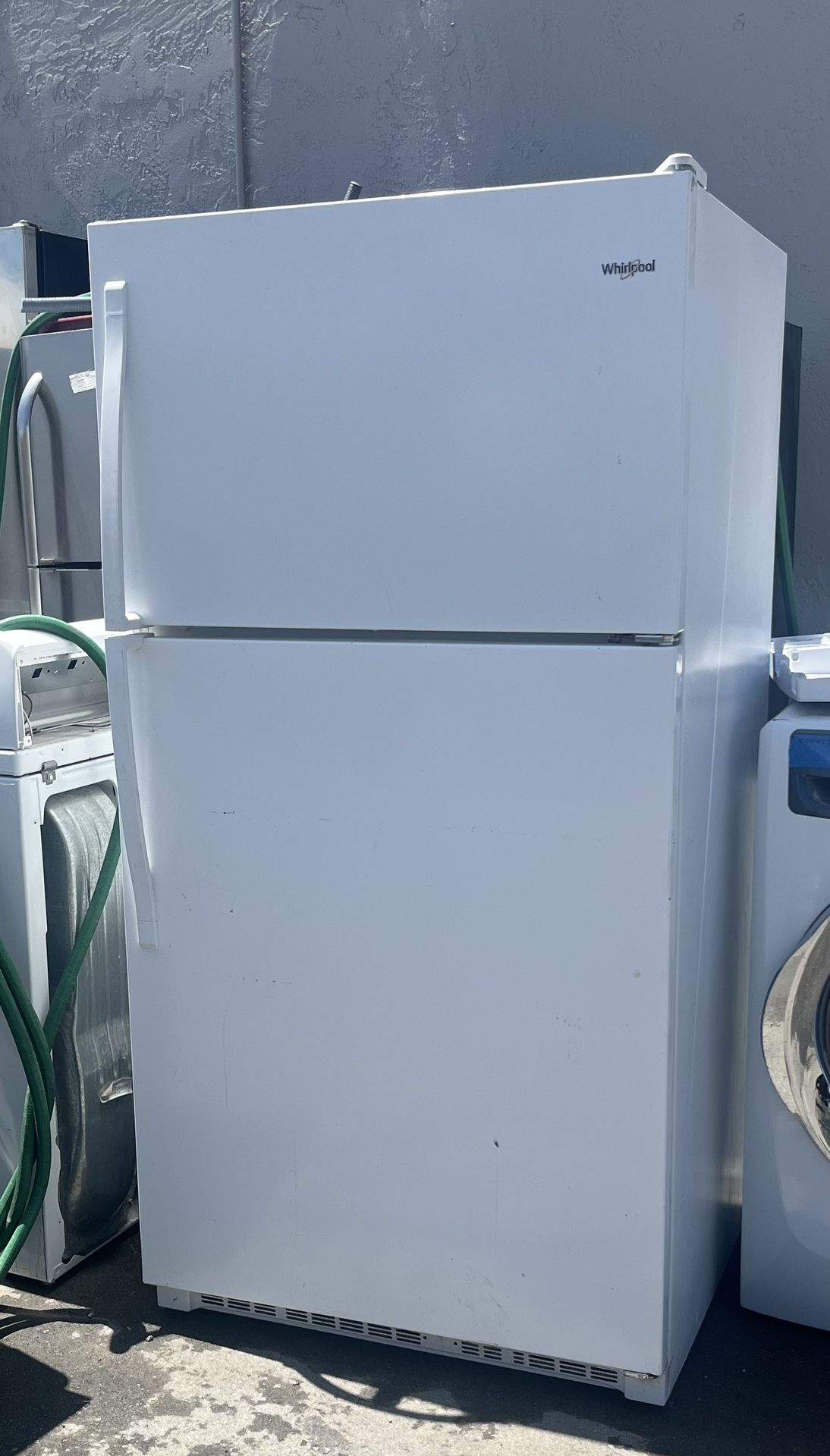 Whirlpool Apartments Sizes Refrigerator Wide 33β