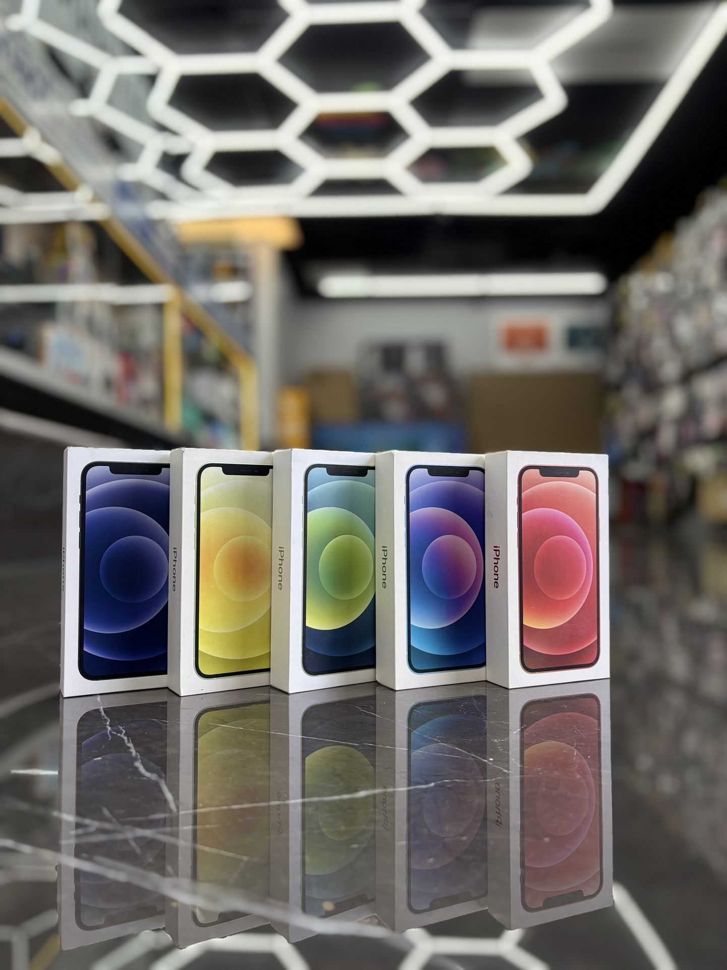 iPhone 12 (Take It Home In Payments/ llévalo a casa en pagos 