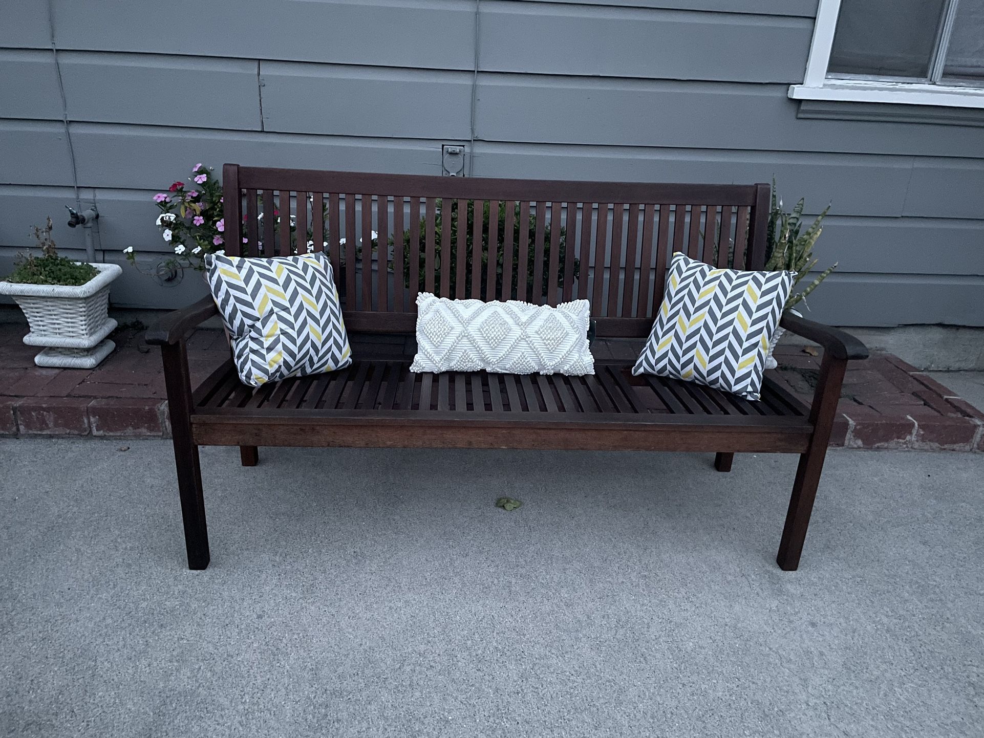 Outdoor Wood Bench for Sale in Arcadia, CA - OfferUp