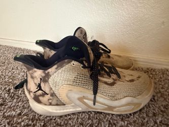 Jordan shoes mesh tan color