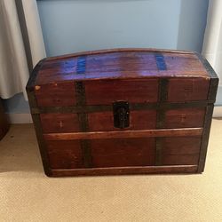 Late 19th century dome top trunk