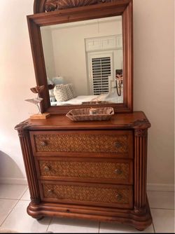 3 drawer piece