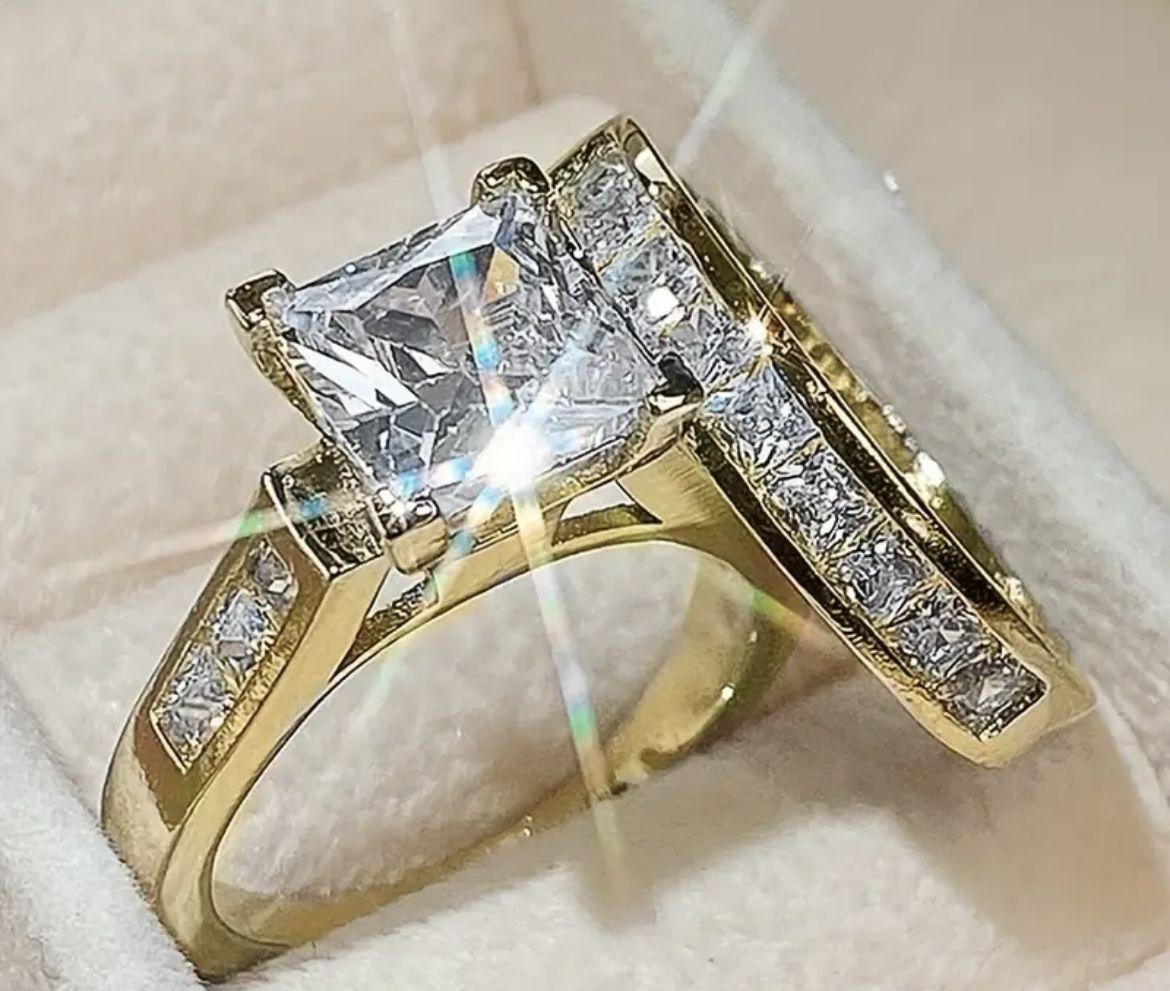 Gorgeous Gold Color Lab Created Diamond Ring Set