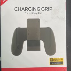 Charging Grip For The Nintendo Switch 