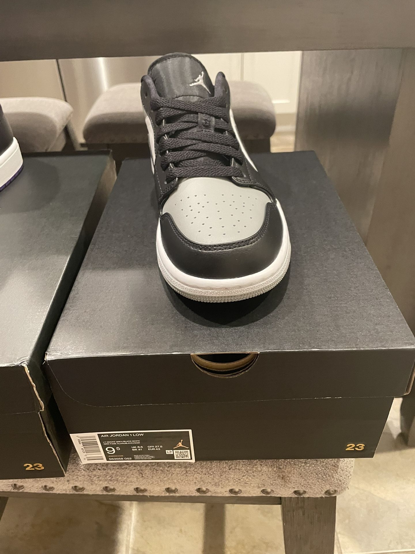 Air Jordan low Shadow Toe Size 10