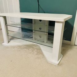 Sturdy TV Stand